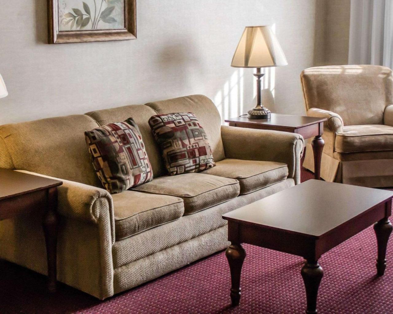 Comfort Suites Lake George - Queensbury Extérieur photo