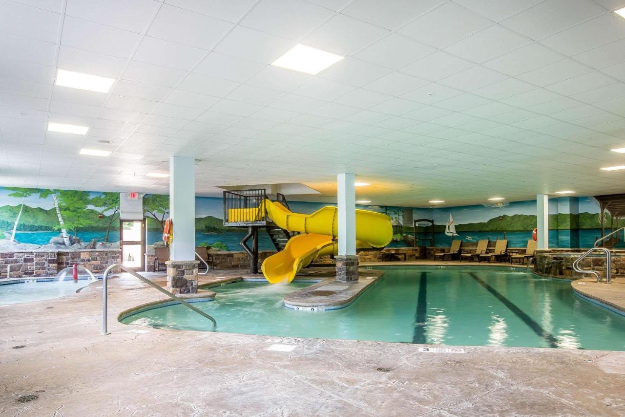 Comfort Suites Lake George - Queensbury Extérieur photo